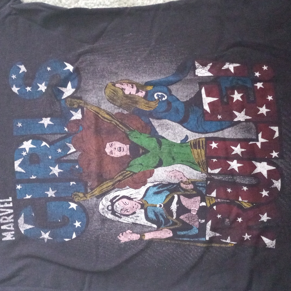 Marvel graphic T - Picture 2 of 3